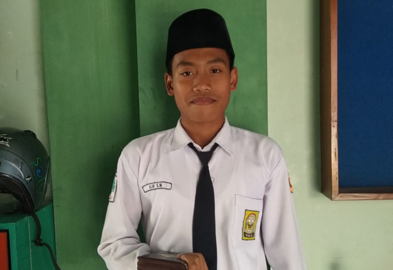 Santriwan SMPIT Smart Cendekia Hafalkan Quran 30 Juz
